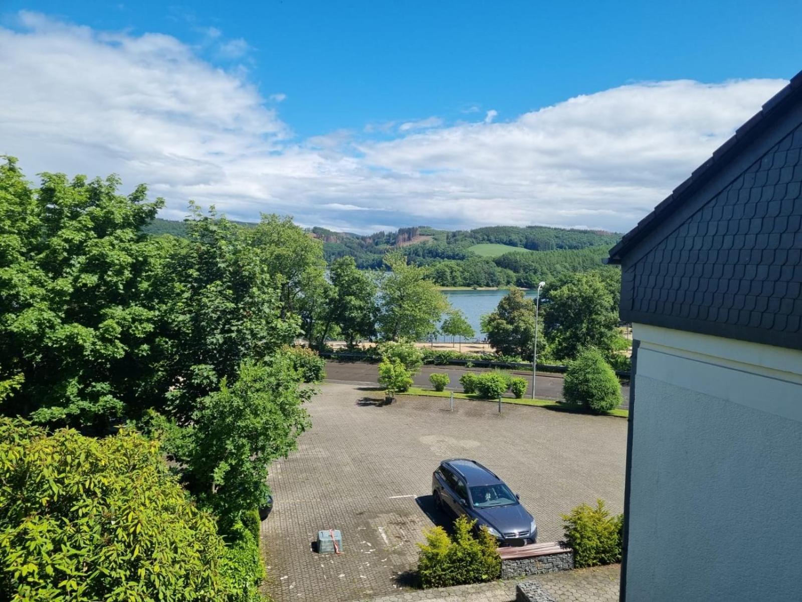 Olpe bei Meschede Andinas Fewo - Wunderschoener Ausblick Auf Den See מראה חיצוני תמונה